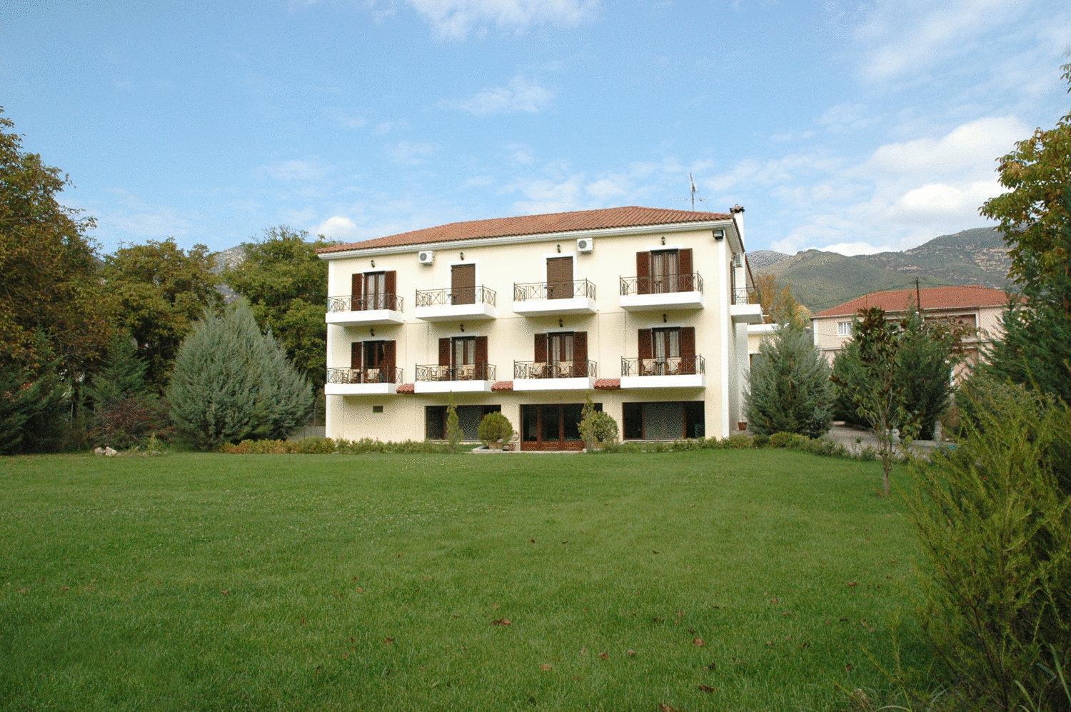 Aroanios Hotel Klitoria Exterior foto