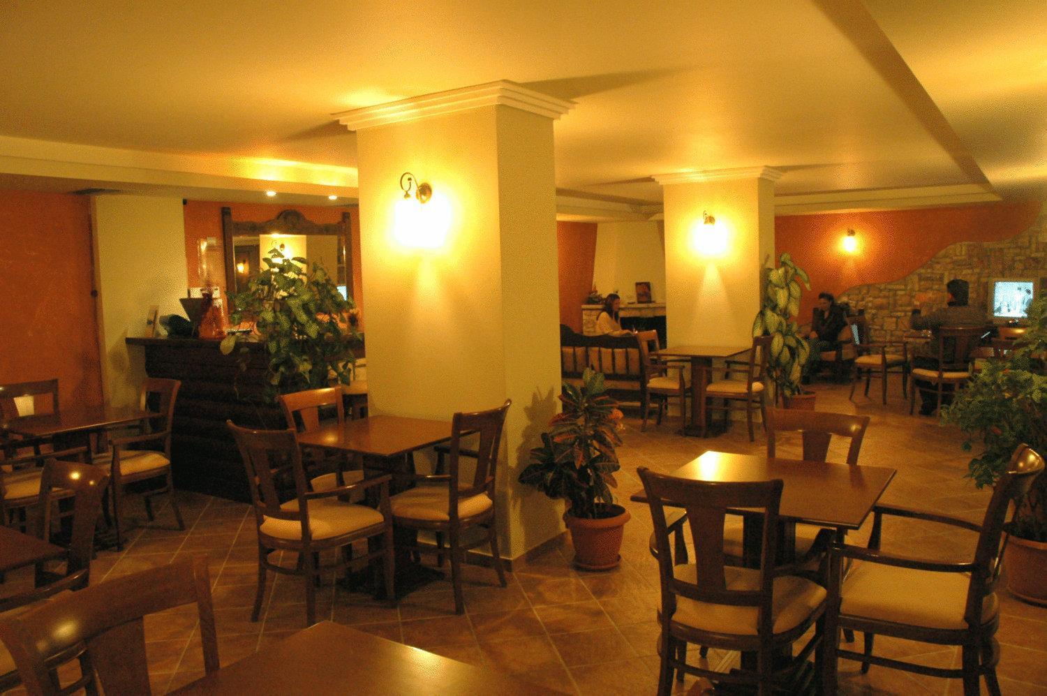 Aroanios Hotel Klitoria Exterior foto